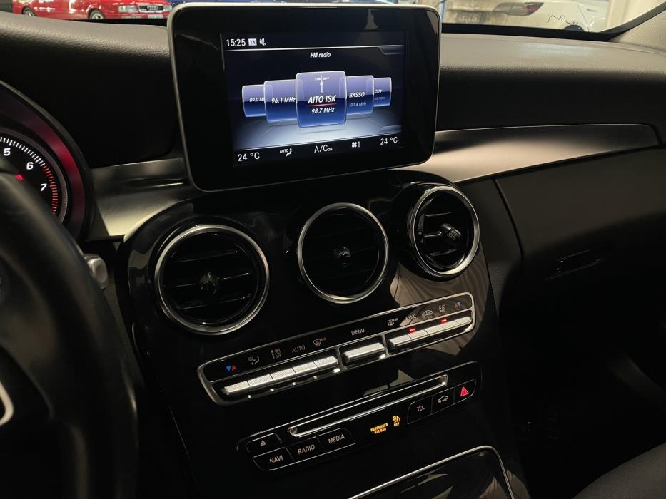 MERCEDES-BENZ C 2016