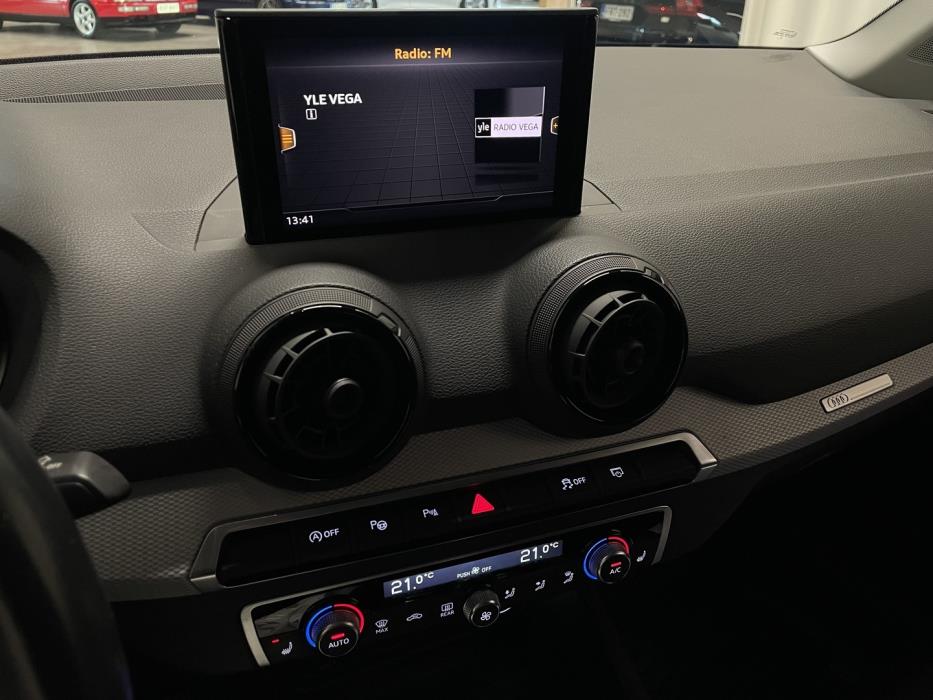 AUDI Q2 2018