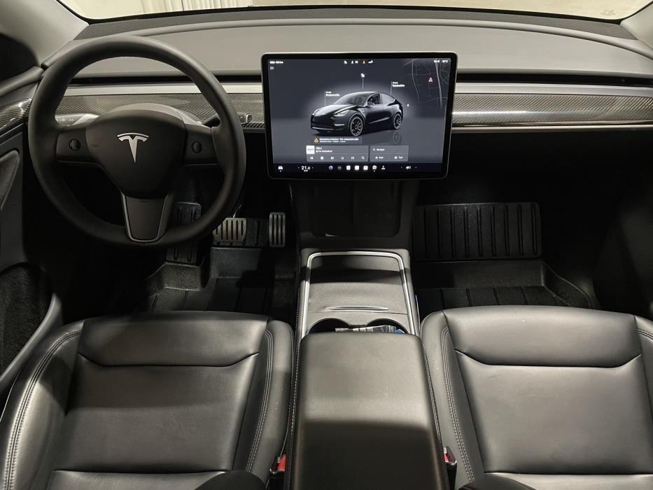 TESLA Model Y 2022