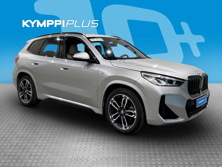 BMW iX1 2023