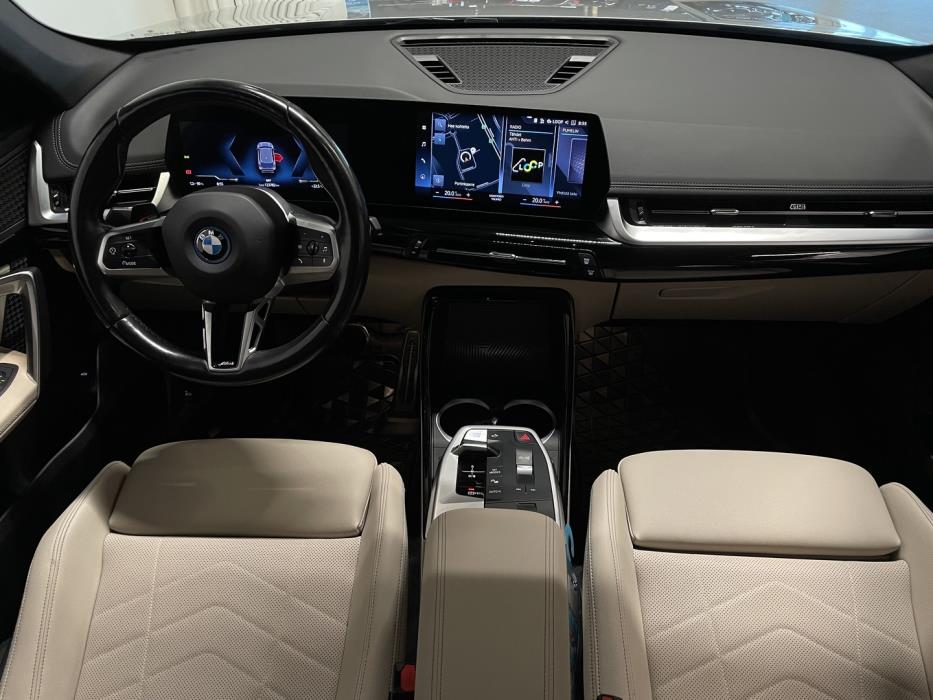 BMW iX1 2023