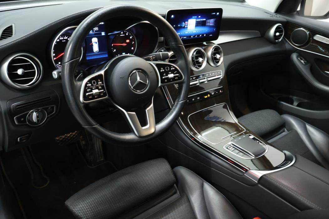 MERCEDES-BENZ GLC 2021