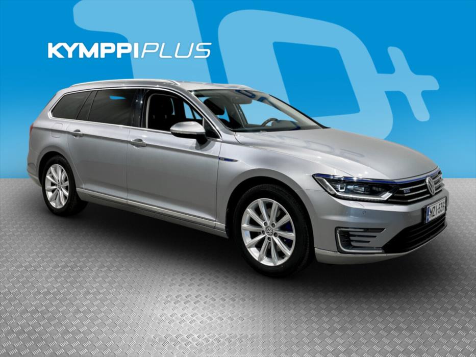 VOLKSWAGEN Passat 2018