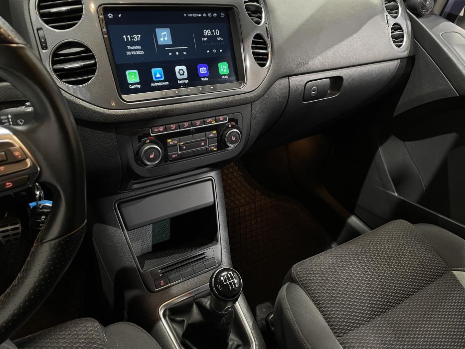 VOLKSWAGEN Tiguan 2014