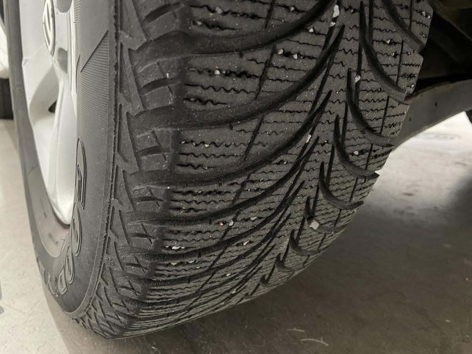 VOLKSWAGEN Tiguan 2014