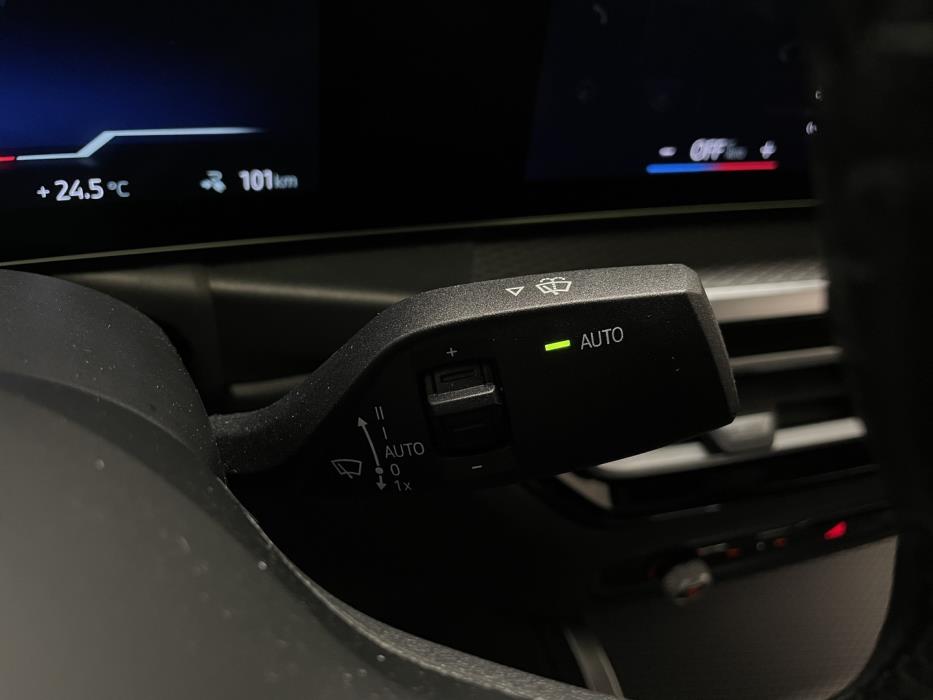 BMW i4 2023