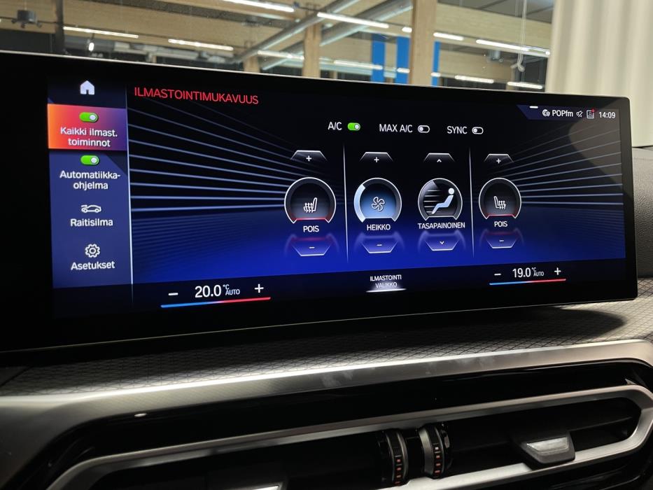 BMW i4 2023