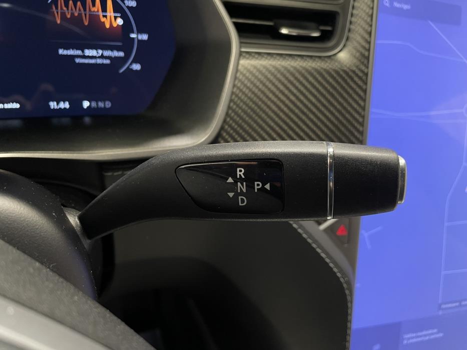 TESLA Model S 2019