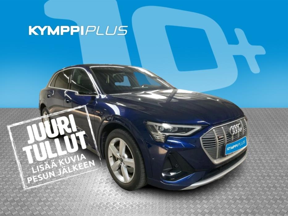 AUDI e-tron 2021