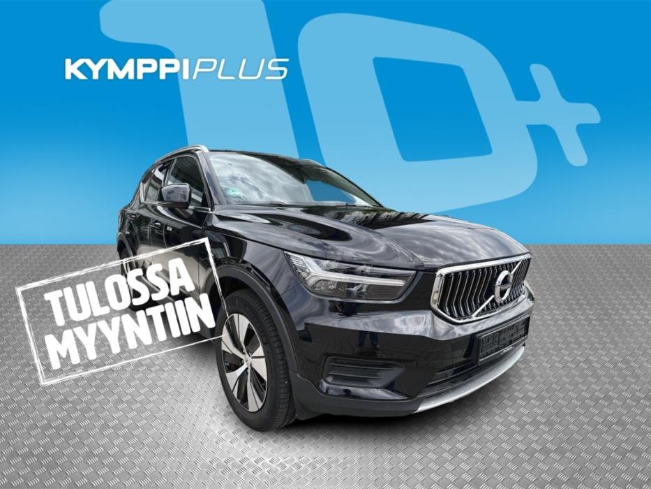 VOLVO XC40 2022