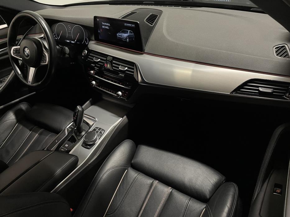 BMW 530 2019