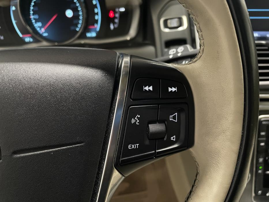 VOLVO XC60 2014