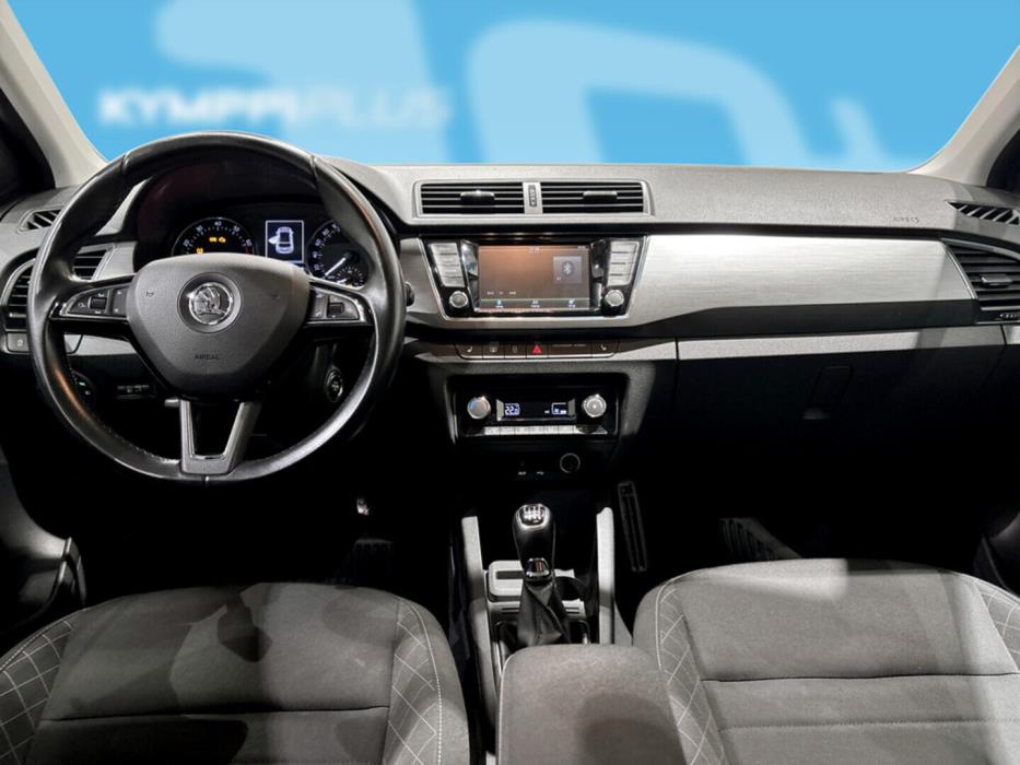 SKODA Fabia 2016
