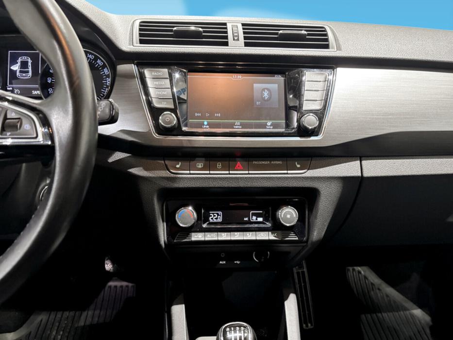SKODA Fabia 2016