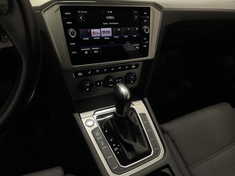VOLKSWAGEN Passat 2019