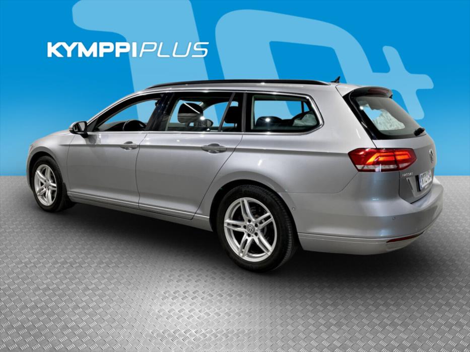 VOLKSWAGEN Passat 2019