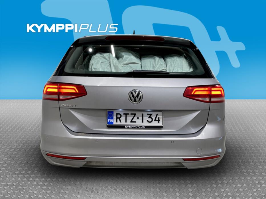 VOLKSWAGEN Passat 2019