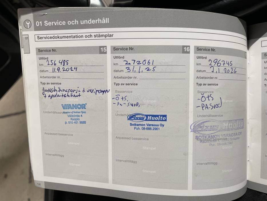 VOLVO XC70 2009
