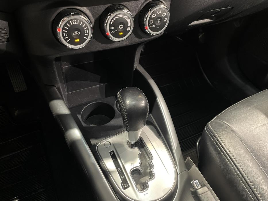 MITSUBISHI Outlander 2010