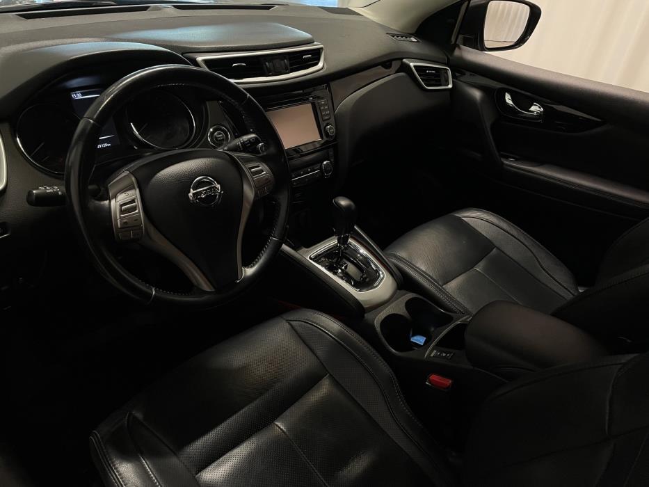 NISSAN Qashqai 2017
