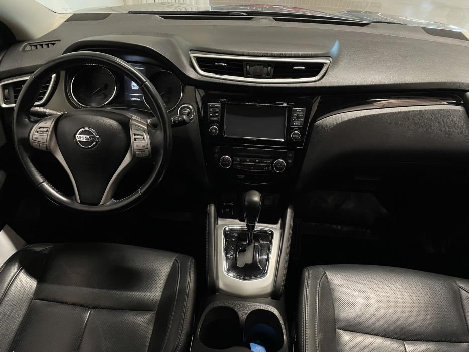 NISSAN Qashqai 2017