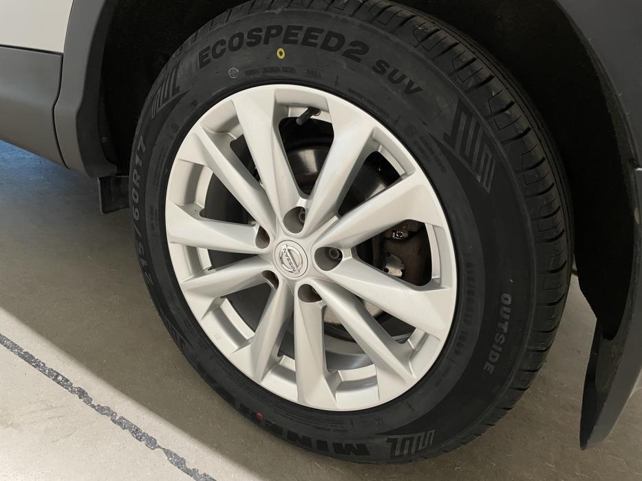 NISSAN Qashqai 2017