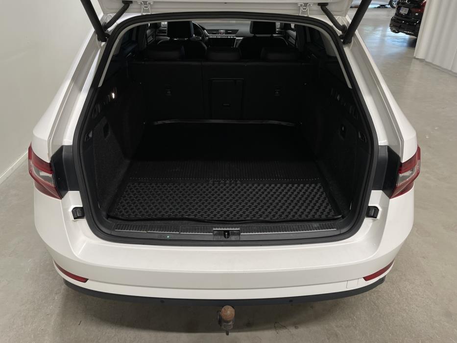 SKODA Superb 2018