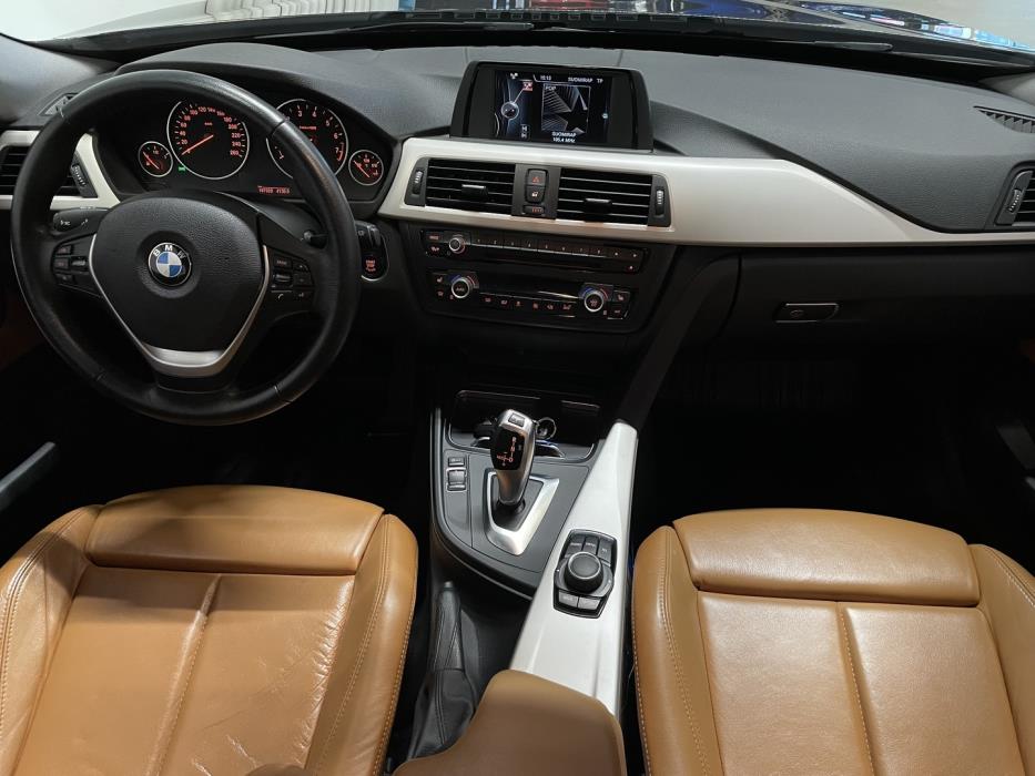 BMW 320 Gran Turismo 2016