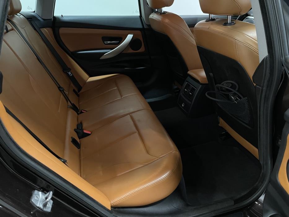 BMW 320 Gran Turismo 2016