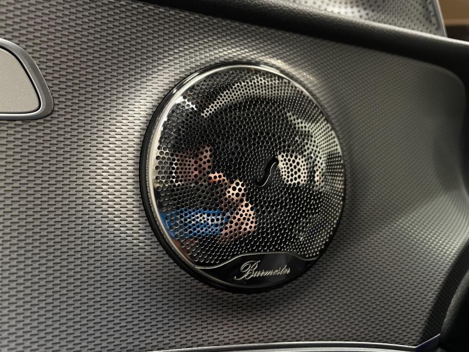 MERCEDES-BENZ E 2016