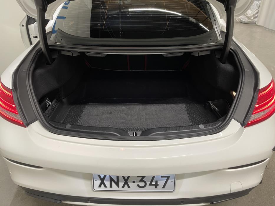 MERCEDES-BENZ C 2016