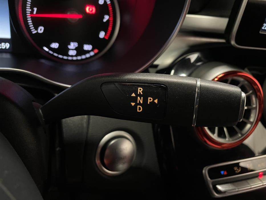 MERCEDES-BENZ C 2016