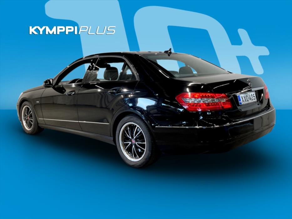 MERCEDES-BENZ E 2010