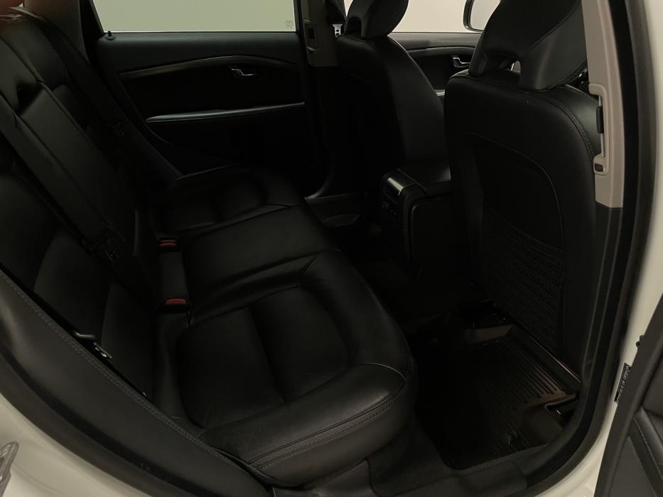 VOLVO XC70 2016