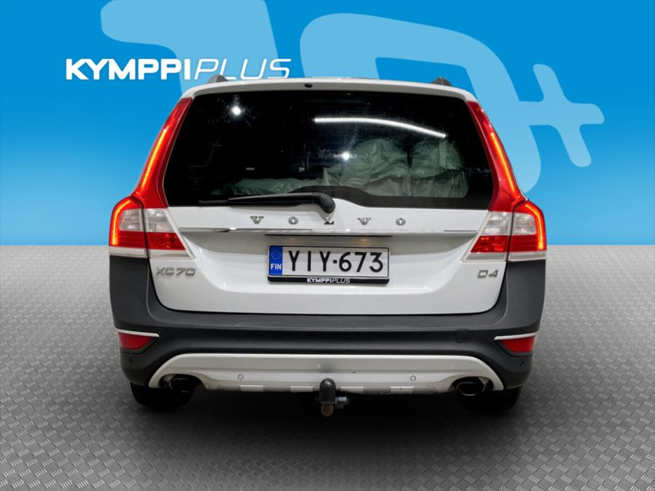 VOLVO XC70 2016