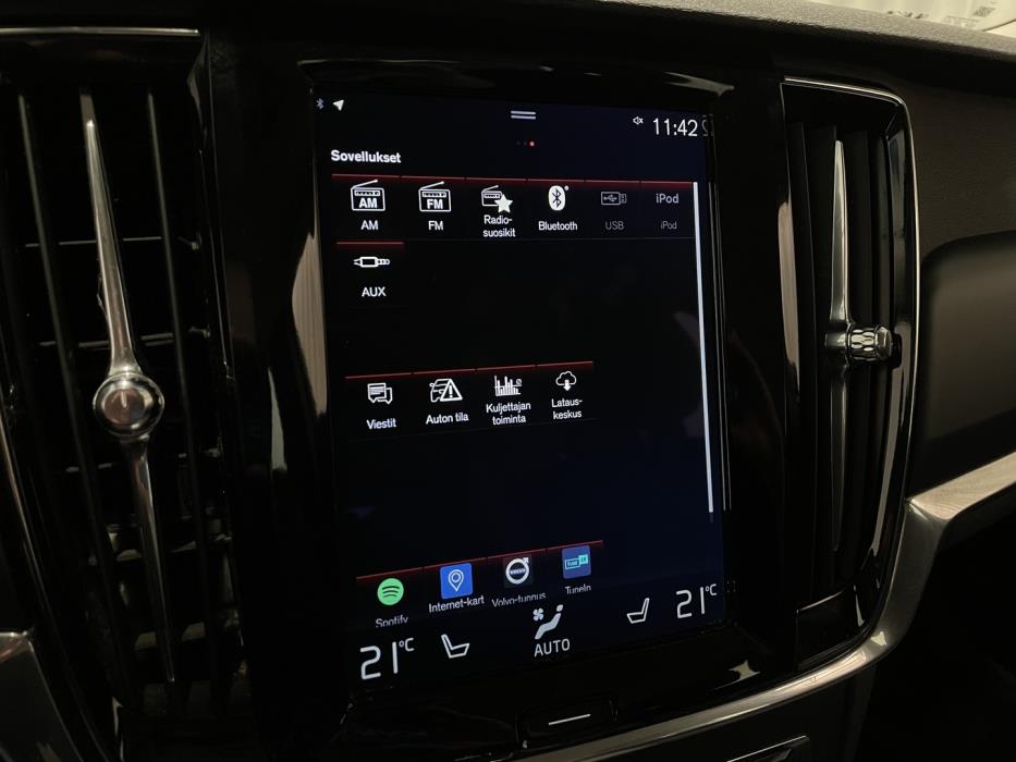 VOLVO V90 2017