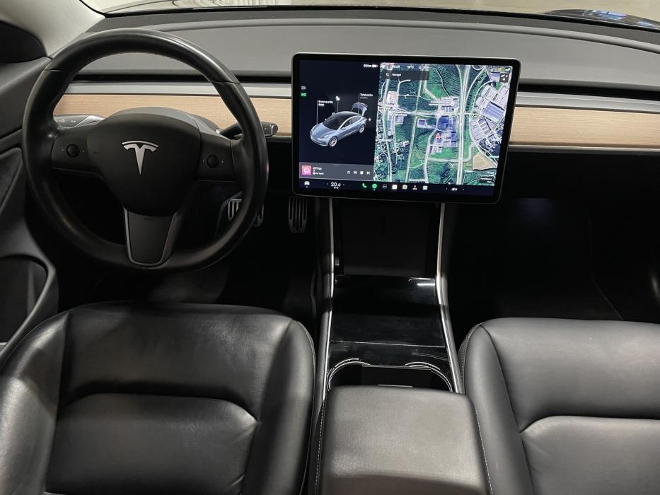TESLA Model 3 2019