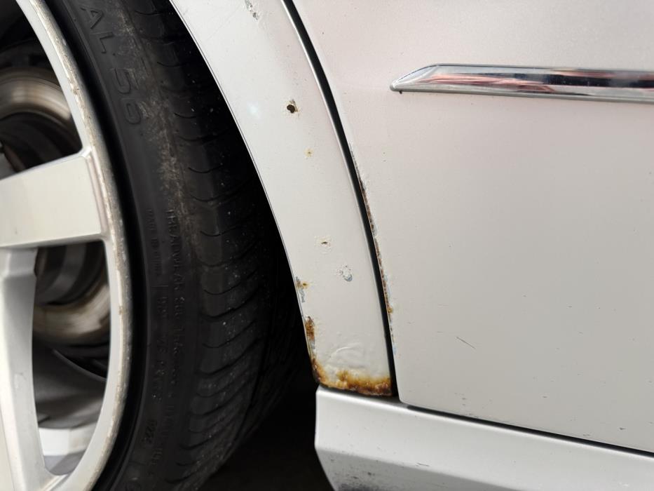 MERCEDES-BENZ E 2009