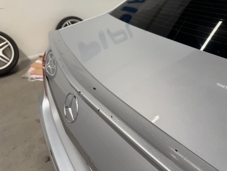 MERCEDES-BENZ E 2009