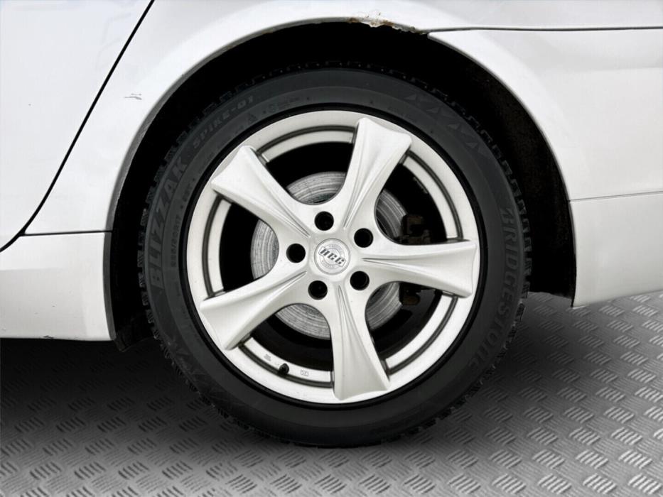 BMW 520 2010