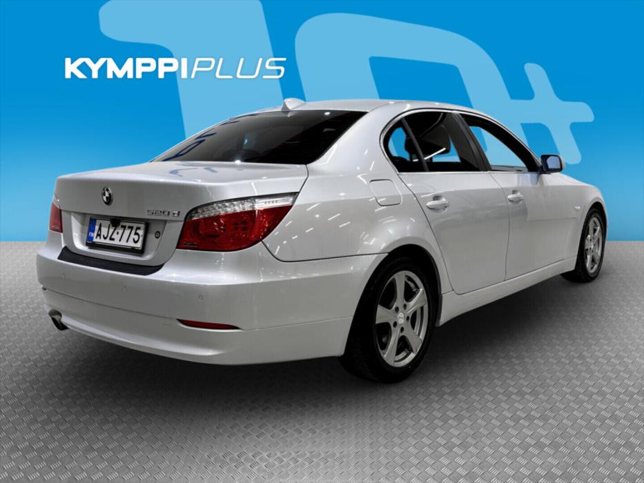 BMW 520 2010