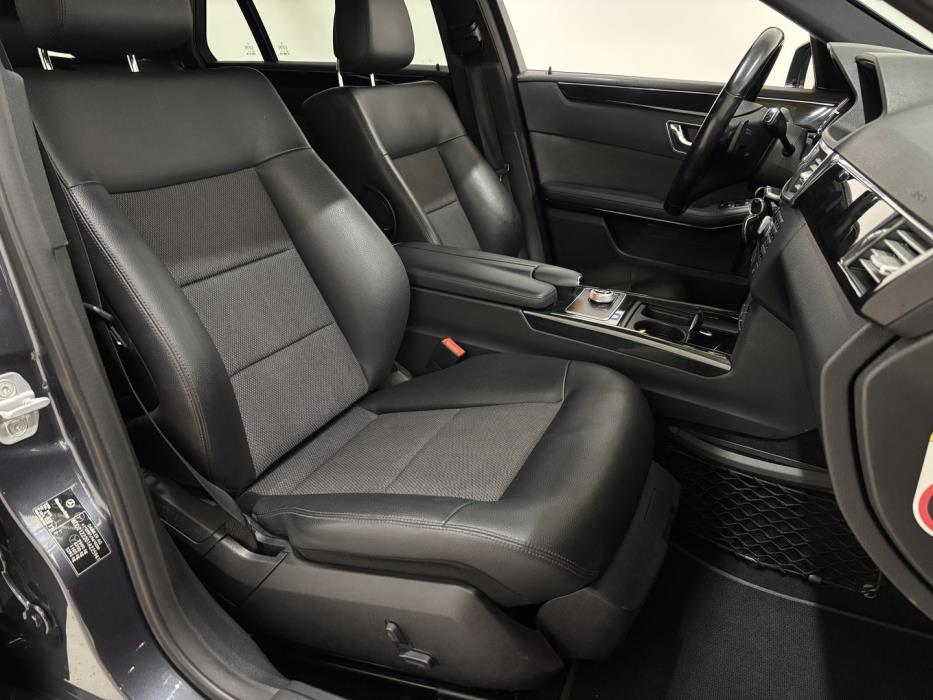 MERCEDES-BENZ E 2010