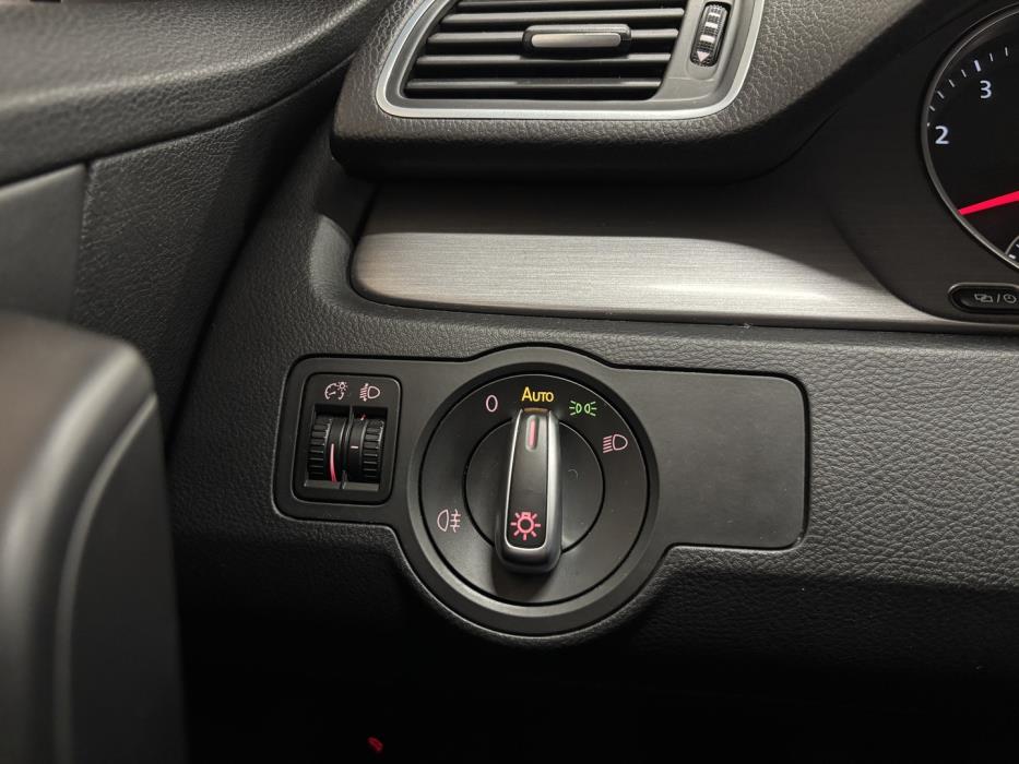 VOLKSWAGEN Passat 2013