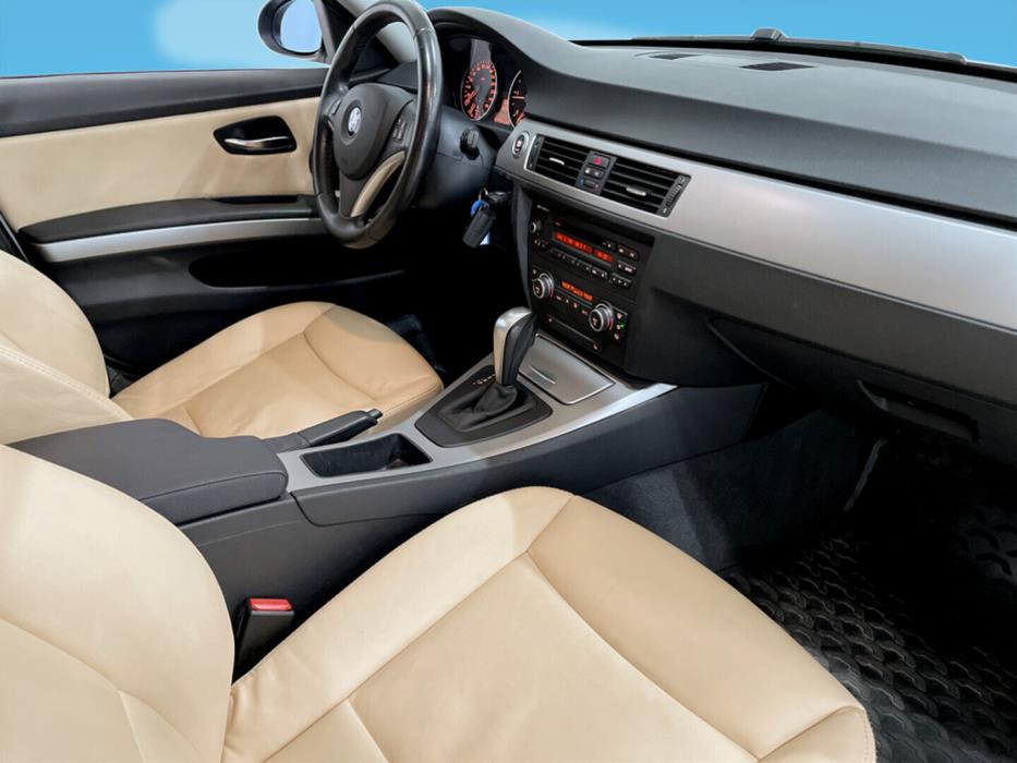 BMW 320 2007