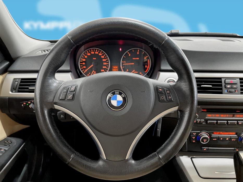BMW 320 2007