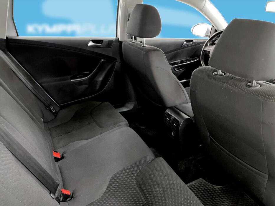 VOLKSWAGEN Passat 2009