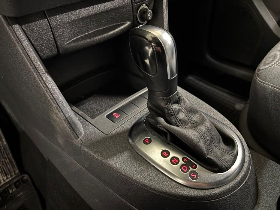 VOLKSWAGEN Caddy Maxi 2013