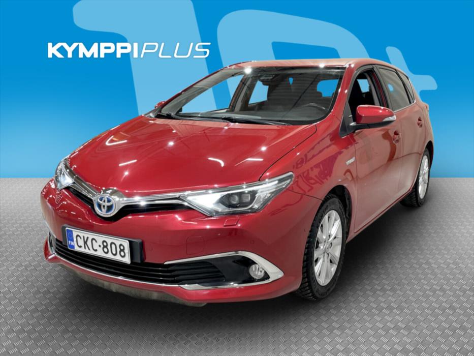 TOYOTA Auris 2015