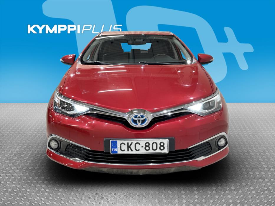 TOYOTA Auris 2015