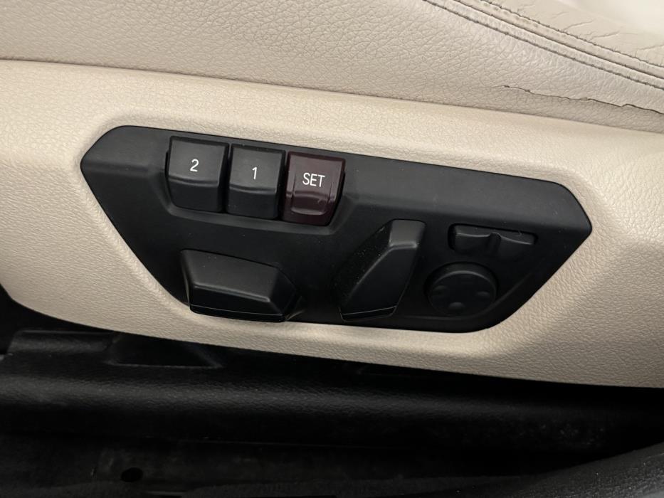 BMW 330 Gran Turismo 2014